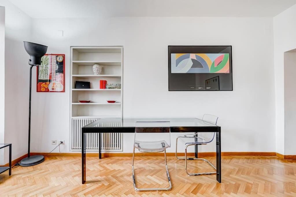 Luminous Apartment Few Steps From Piazza Navona Bagian luar foto