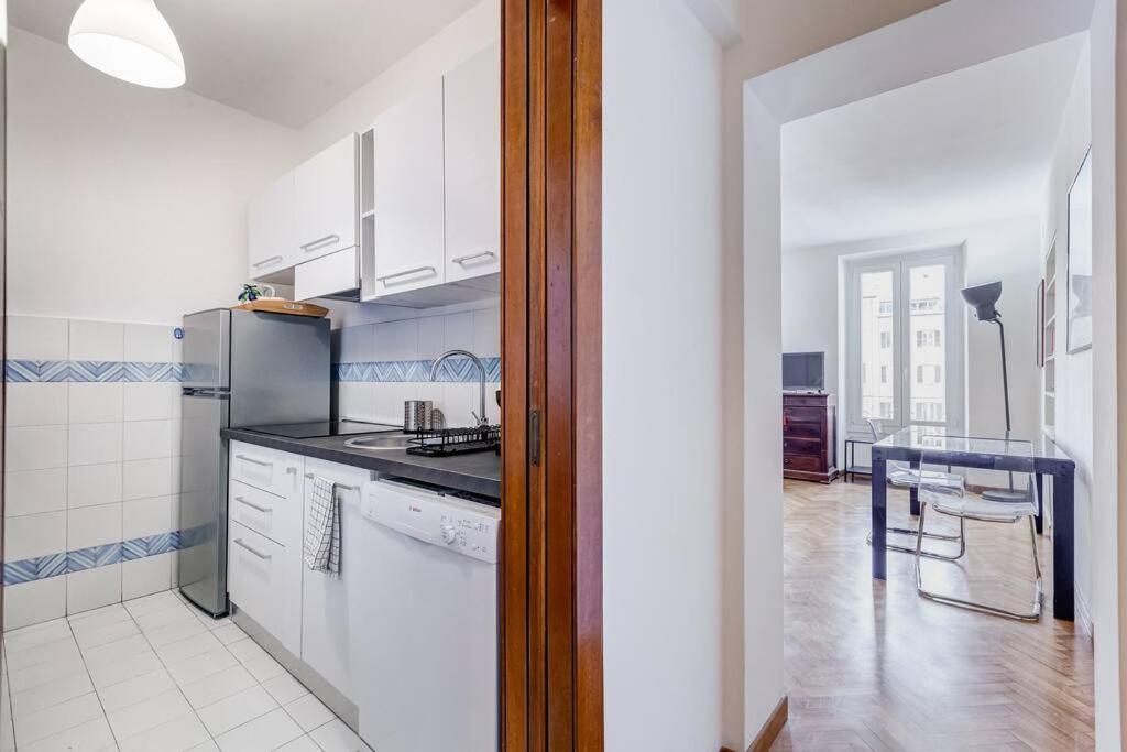 Luminous Apartment Few Steps From Piazza Navona Bagian luar foto