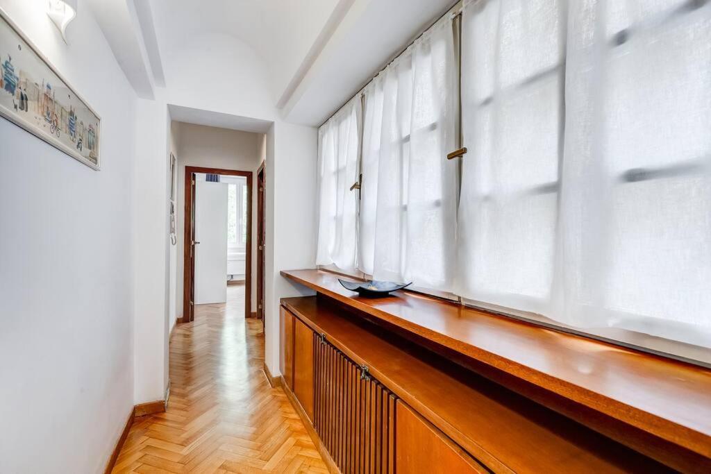 Luminous Apartment Few Steps From Piazza Navona Bagian luar foto