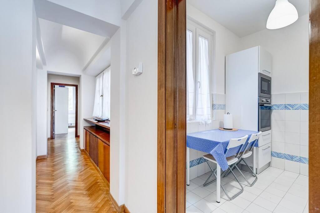 Luminous Apartment Few Steps From Piazza Navona Bagian luar foto