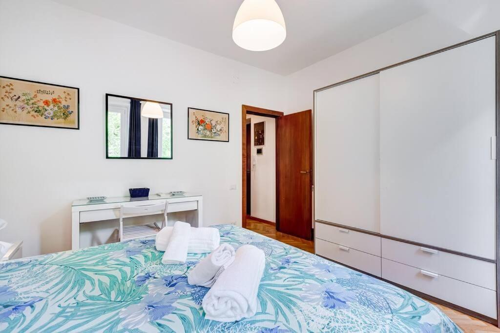 Luminous Apartment Few Steps From Piazza Navona Bagian luar foto